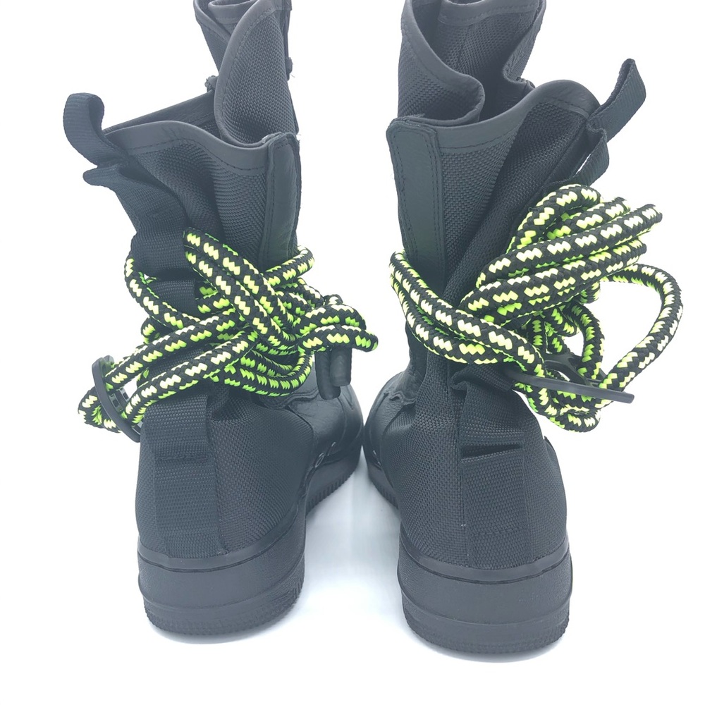 Nike Air Force 1 | Size 12 - Picture 4 of 14